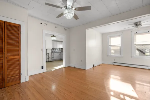 $640,000 | 23-25 Salem Street, Nashua, NH 03064