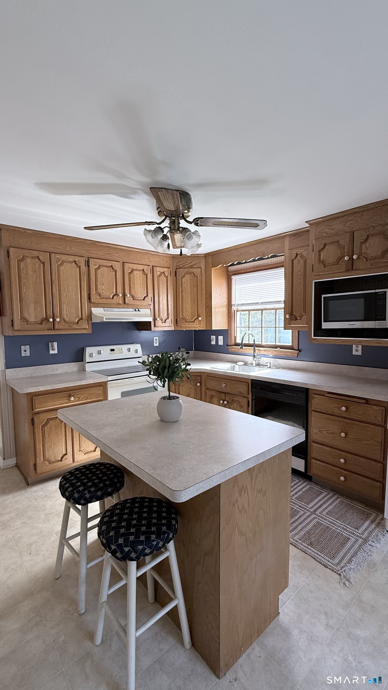 483 Toll Gate Road Berlin, CT 06037 - Photo 3 of 26