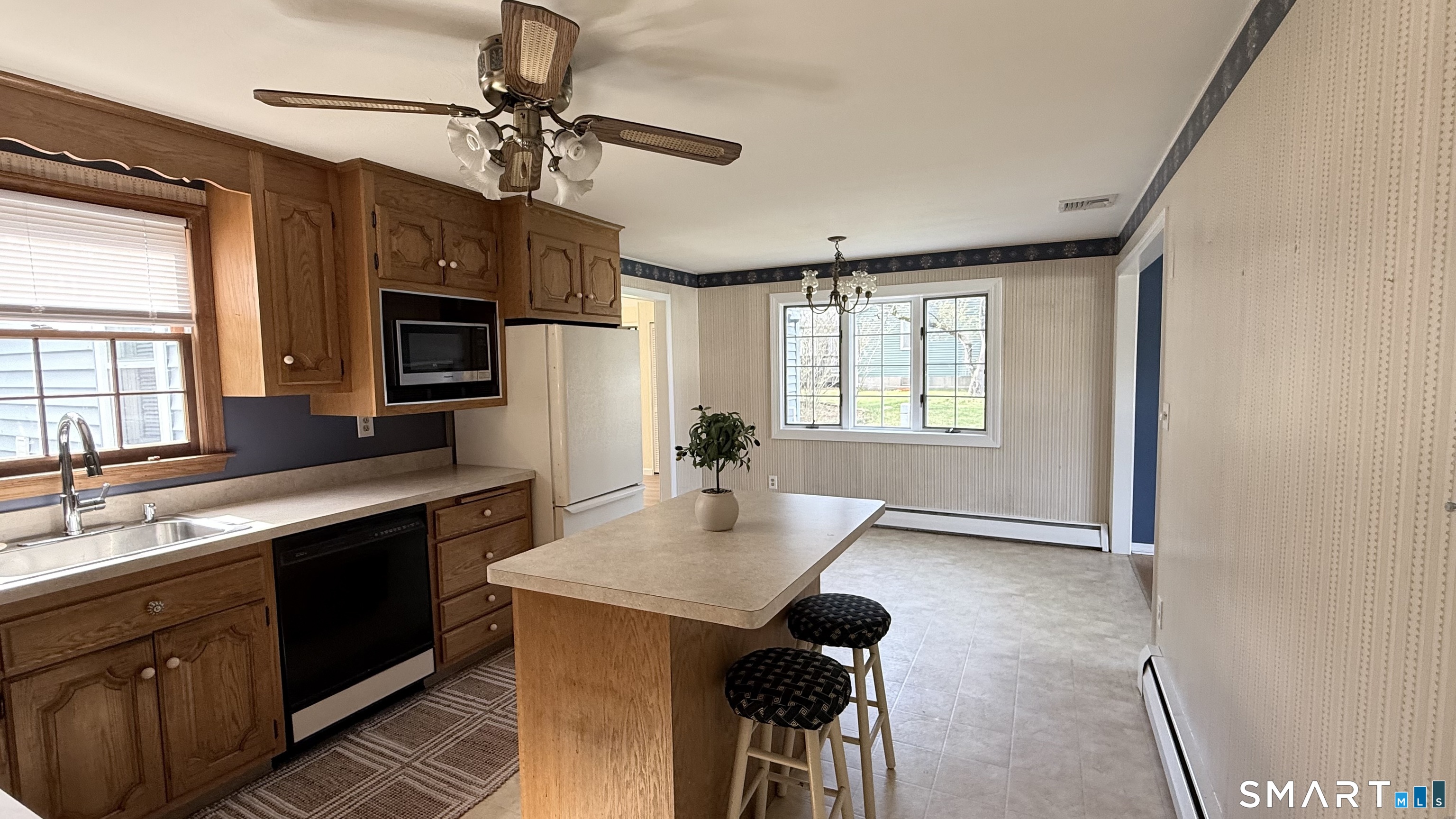 483 Toll Gate Road Berlin, CT 06037 - Photo 5 of 26