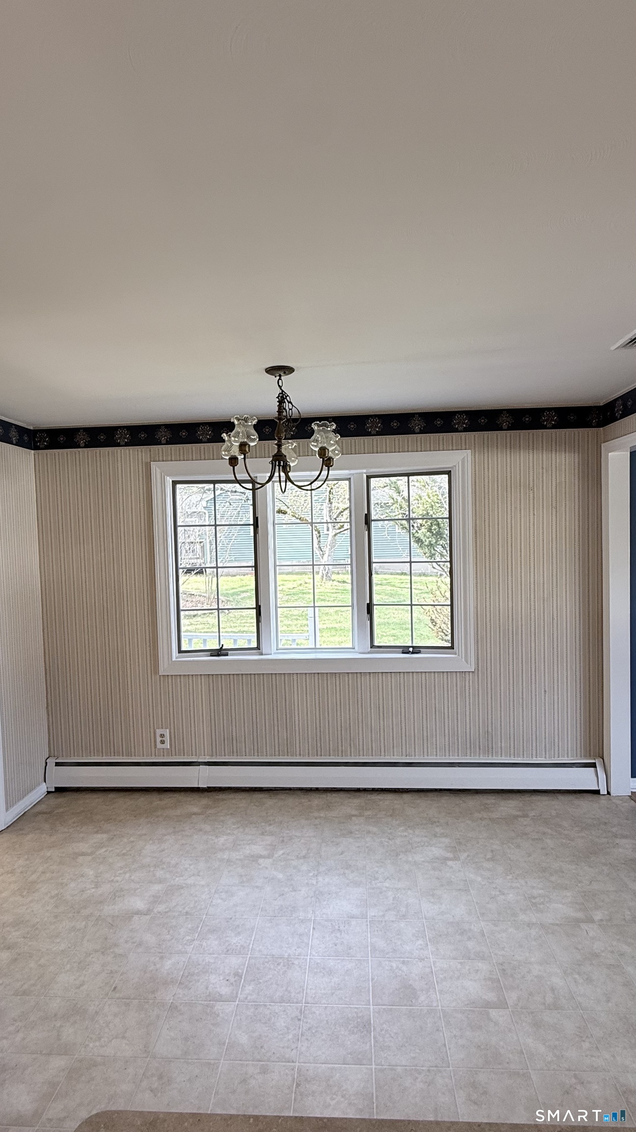 483 Toll Gate Road Berlin, CT 06037 - Photo 7 of 26