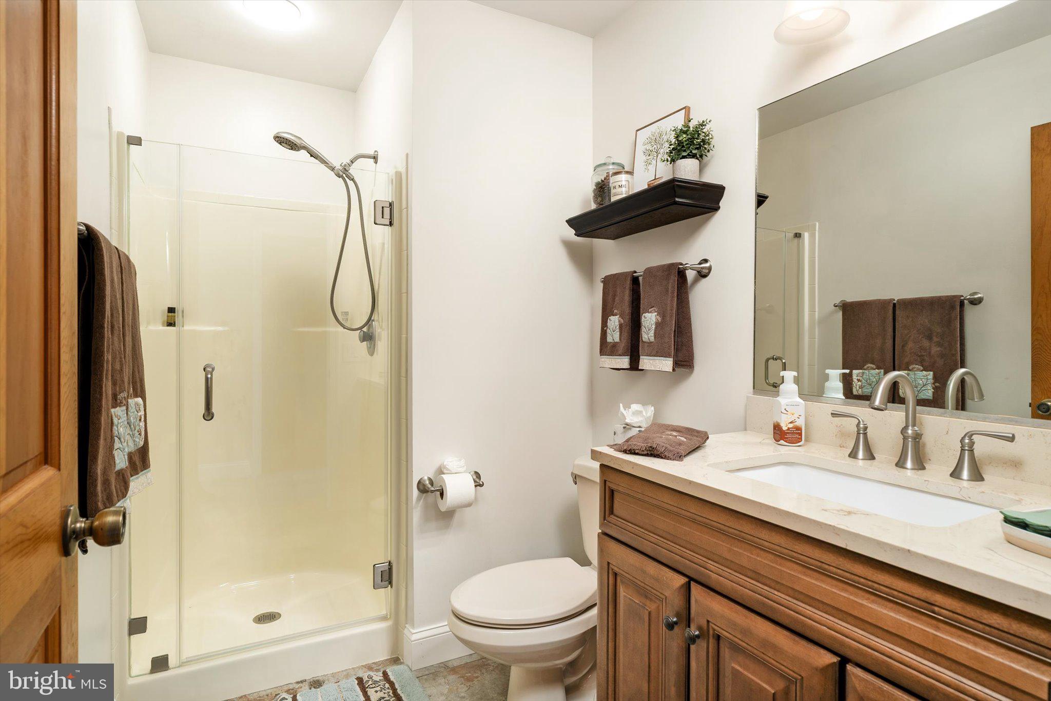 83 Oak Glen Road Howell, NJ 07731 - Photo 19 of 67