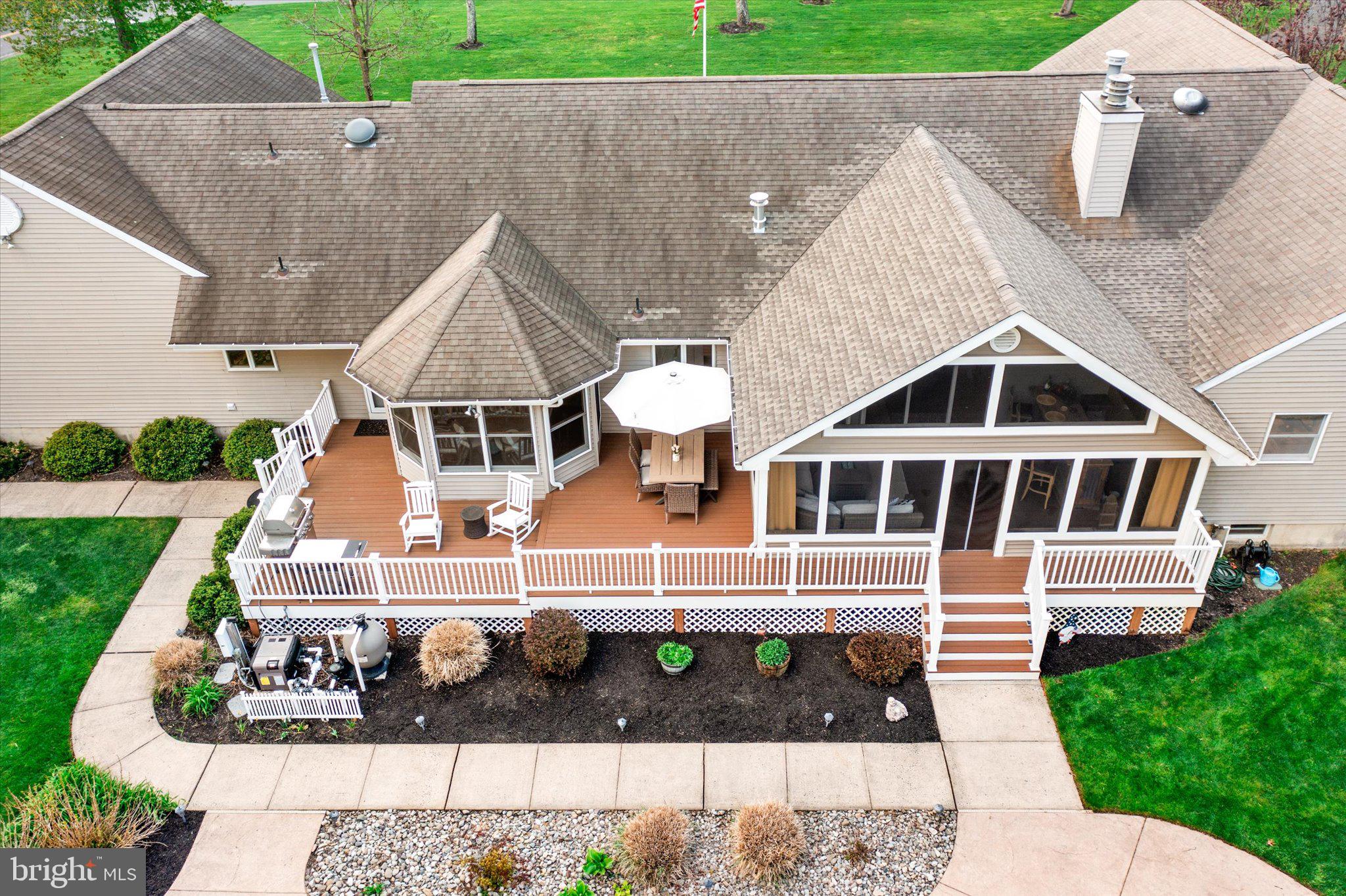 83 Oak Glen Road Howell, NJ 07731 - Photo 46 of 67