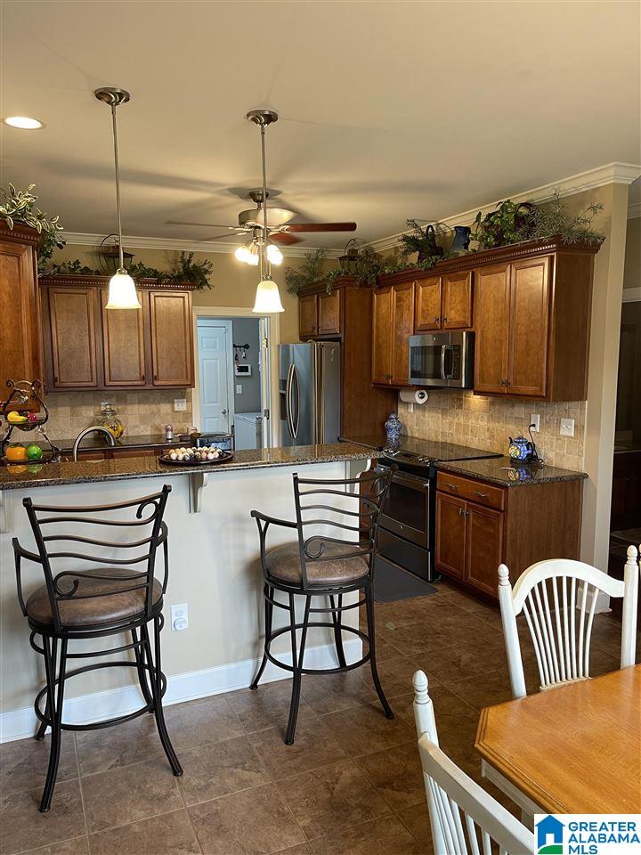 128 Tanglewood Drive Alabaster, AL 35007 - Photo 13 of 31