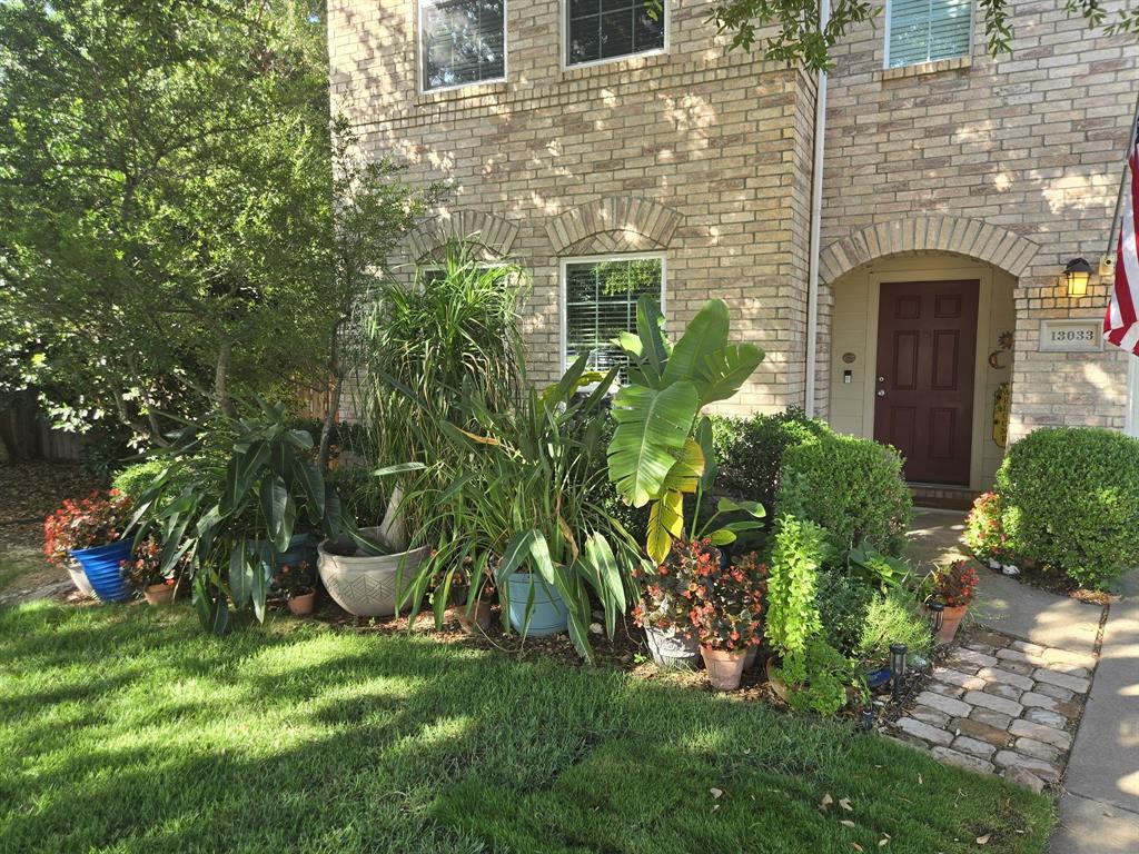 13033 Fencerow Road Fort Worth, TX 76244 - Photo 2 of 37 Gallery Image 2