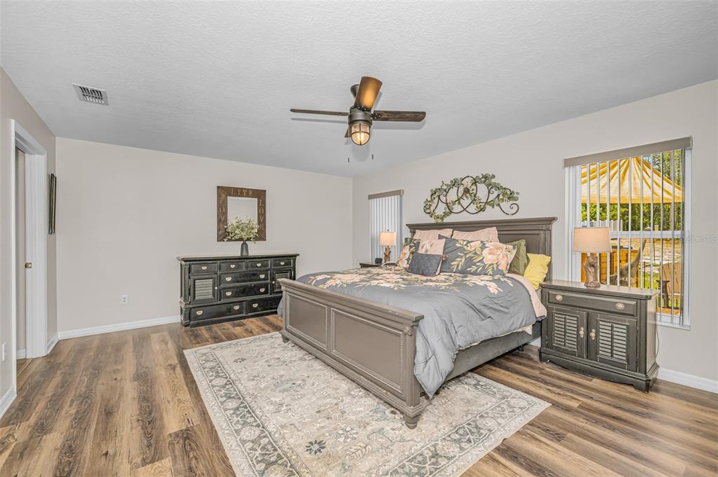 12123 Fulmar Road Weeki Wachee, FL 34614 - Photo 24 of 81