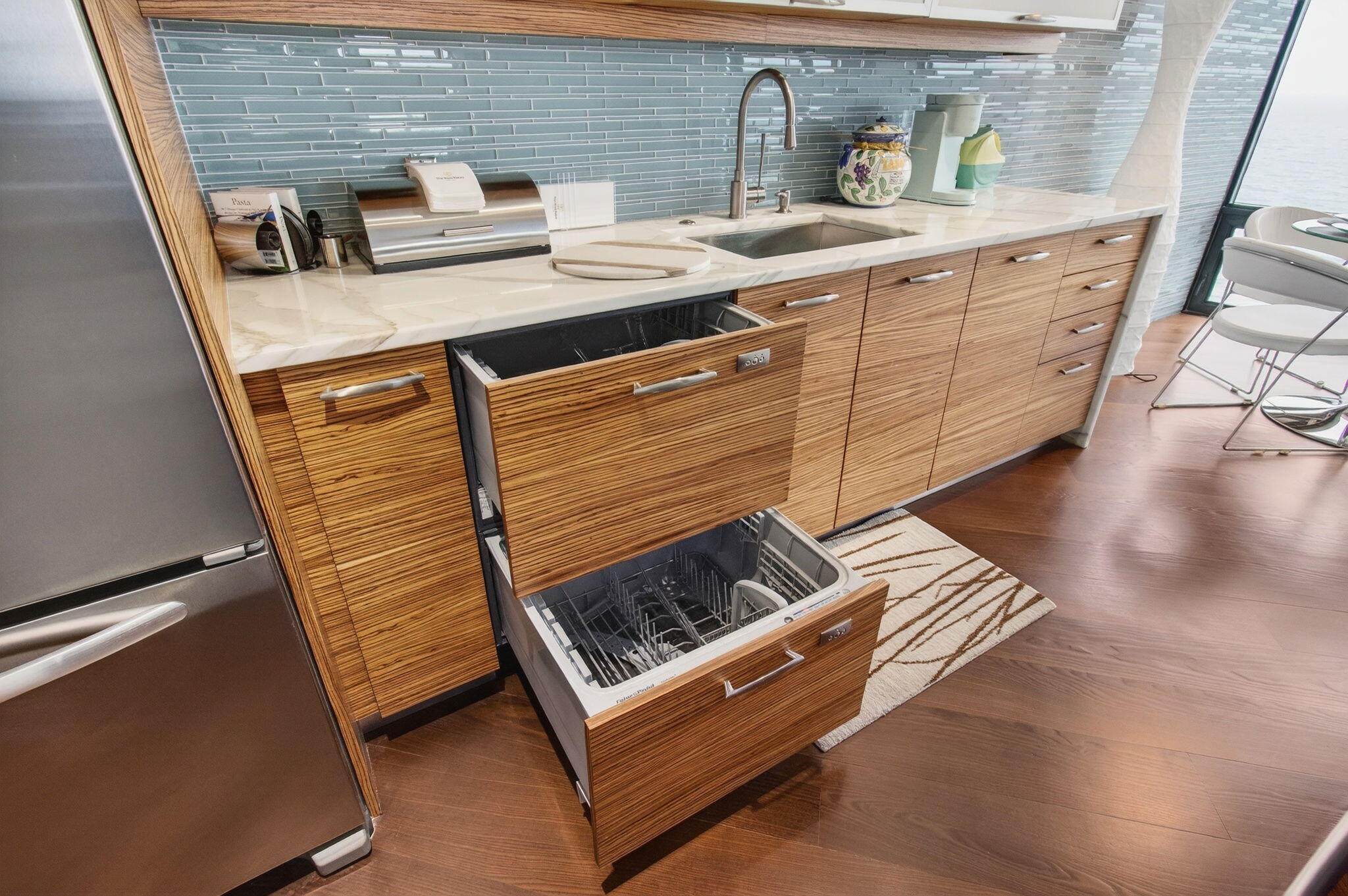 250 South Ocean Boulevard, Unit LPHA Boca Raton, FL 33432 - Photo 15 of 108 2 Drawer Dishwasher