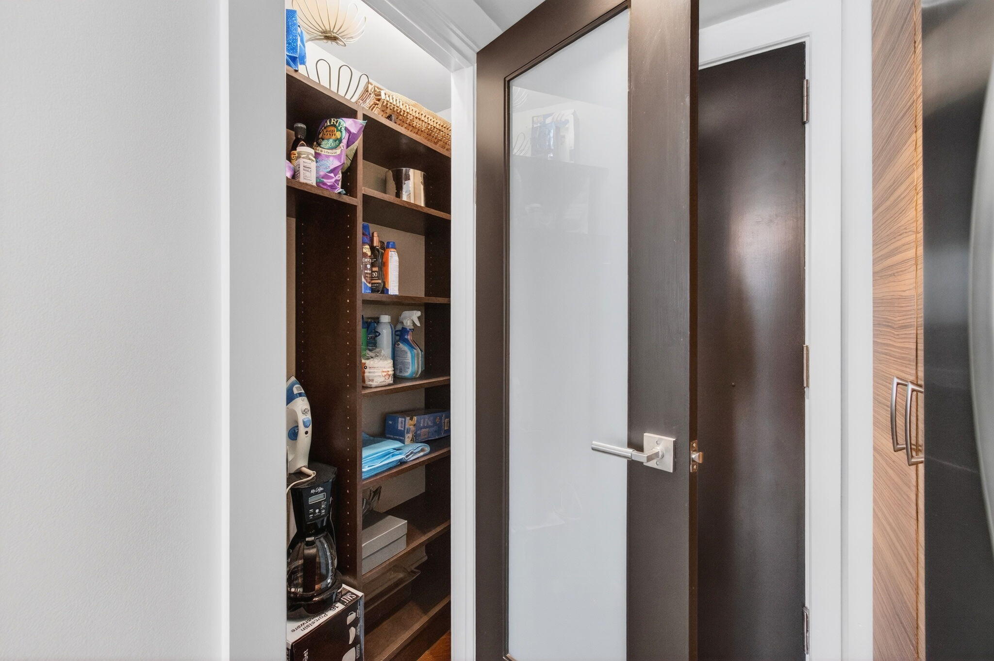 250 South Ocean Boulevard, Unit LPHA Boca Raton, FL 33432 - Photo 20 of 108 Pantry