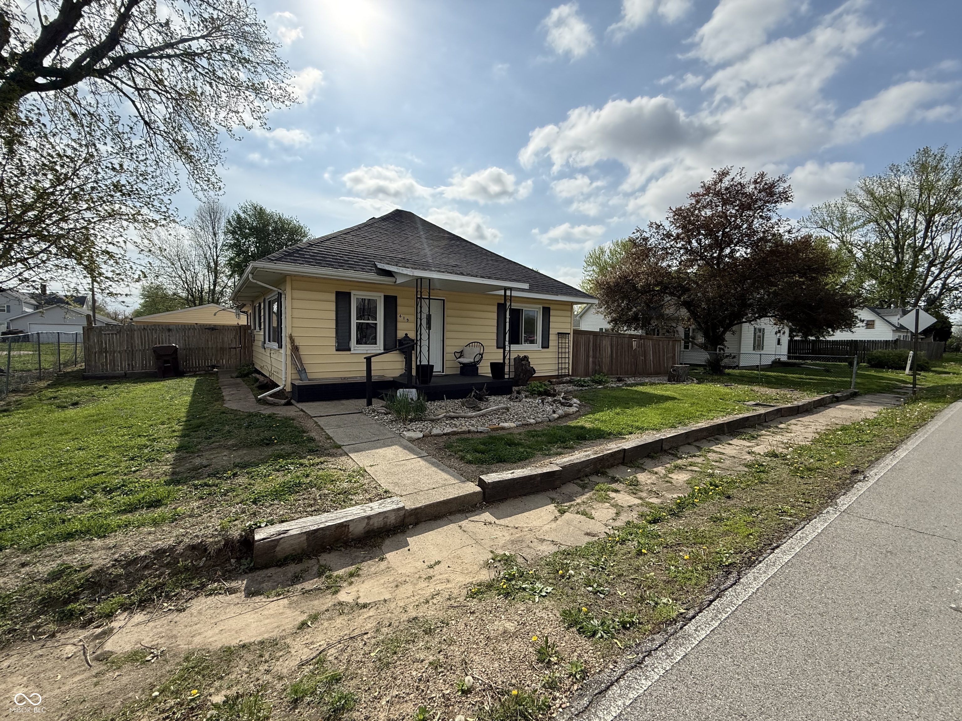 61 South West Street Rosedale, IN 47874 - Photo 4 of 18