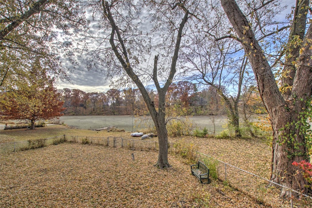 3975 Bayview Drive Decatur, IL 62521 - Photo 22 of 28