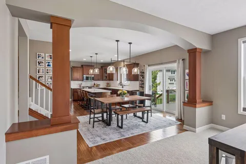 $699,900 | 2109 Valley Creek Lane, Shakopee, MN 55379