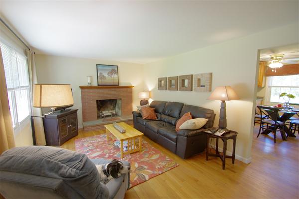 146 Brickyard Road Southampton, MA 01073 - Photo 4 of 17