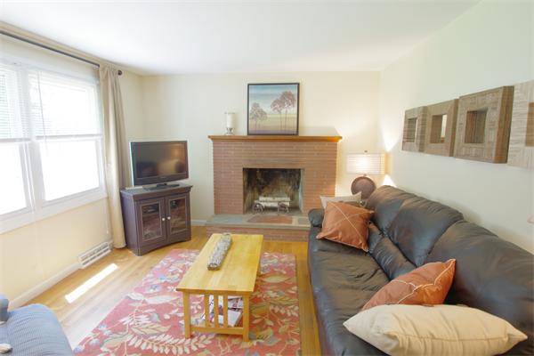 146 Brickyard Road Southampton, MA 01073 - Photo 5 of 17