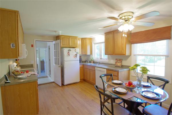 146 Brickyard Road Southampton, MA 01073 - Photo 6 of 17