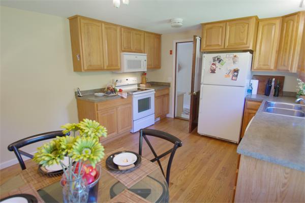 146 Brickyard Road Southampton, MA 01073 - Photo 7 of 17