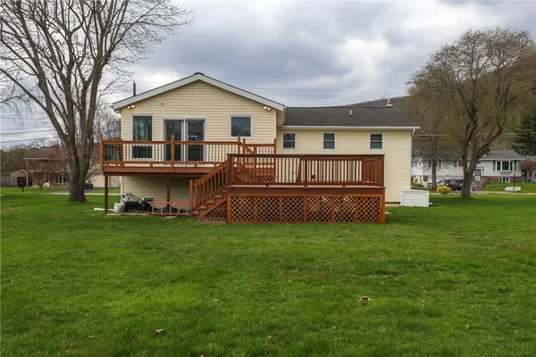$319,900 | 18 Groff Road, Big Flats, NY 14845
