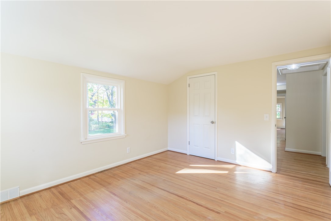 229 Circle Lane Webster, NY 14580 - Photo 15 of 25