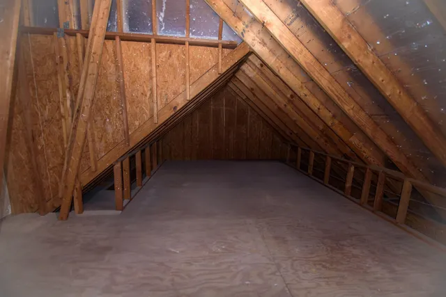 $620,000 | 3011 Taylorcrest Drive, Pearland, TX 77584