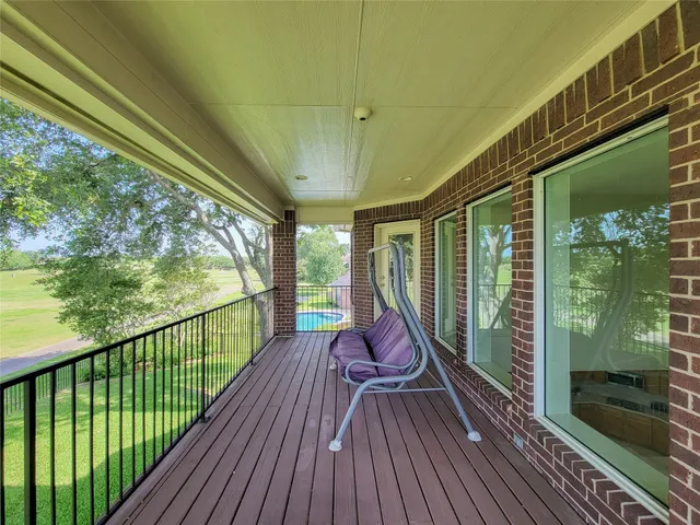 $620,000 | 3011 Taylorcrest Drive, Pearland, TX 77584