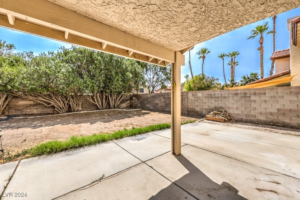 398 Rushing Creek Court Henderson, NV 89014 - Photo 28 of 31 Gallery Image 28