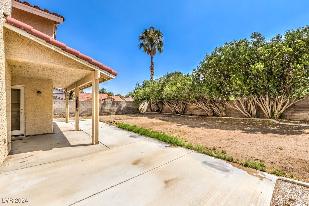 398 Rushing Creek Court Henderson, NV 89014 - Photo 29 of 31 Gallery Image 29