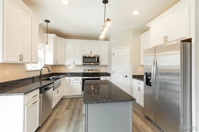 $449,000 | 266 Smola Woods Court, Glen Carbon, IL 62034