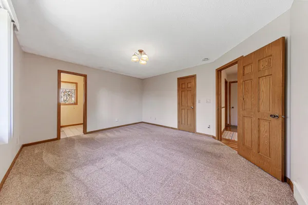 $384,900 | 840 Riverwood Place, Owatonna, MN 55060