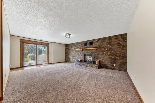 $384,900 | 840 Riverwood Place, Owatonna, MN 55060