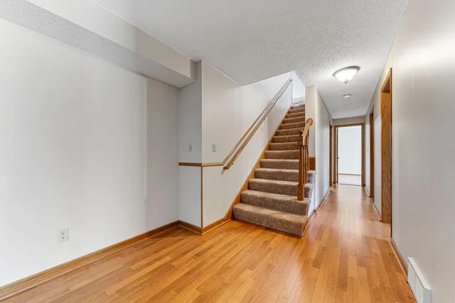 $392,000 | 840 Riverwood Place, Owatonna, MN 55060