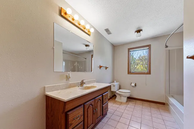 $392,000 | 840 Riverwood Place, Owatonna, MN 55060