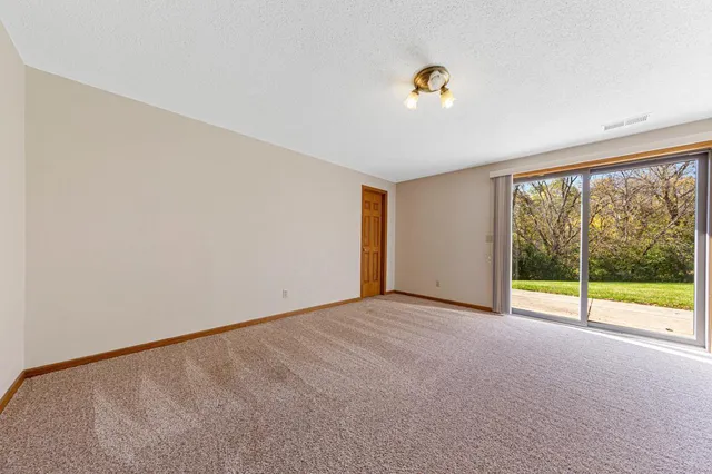 $392,000 | 840 Riverwood Place, Owatonna, MN 55060