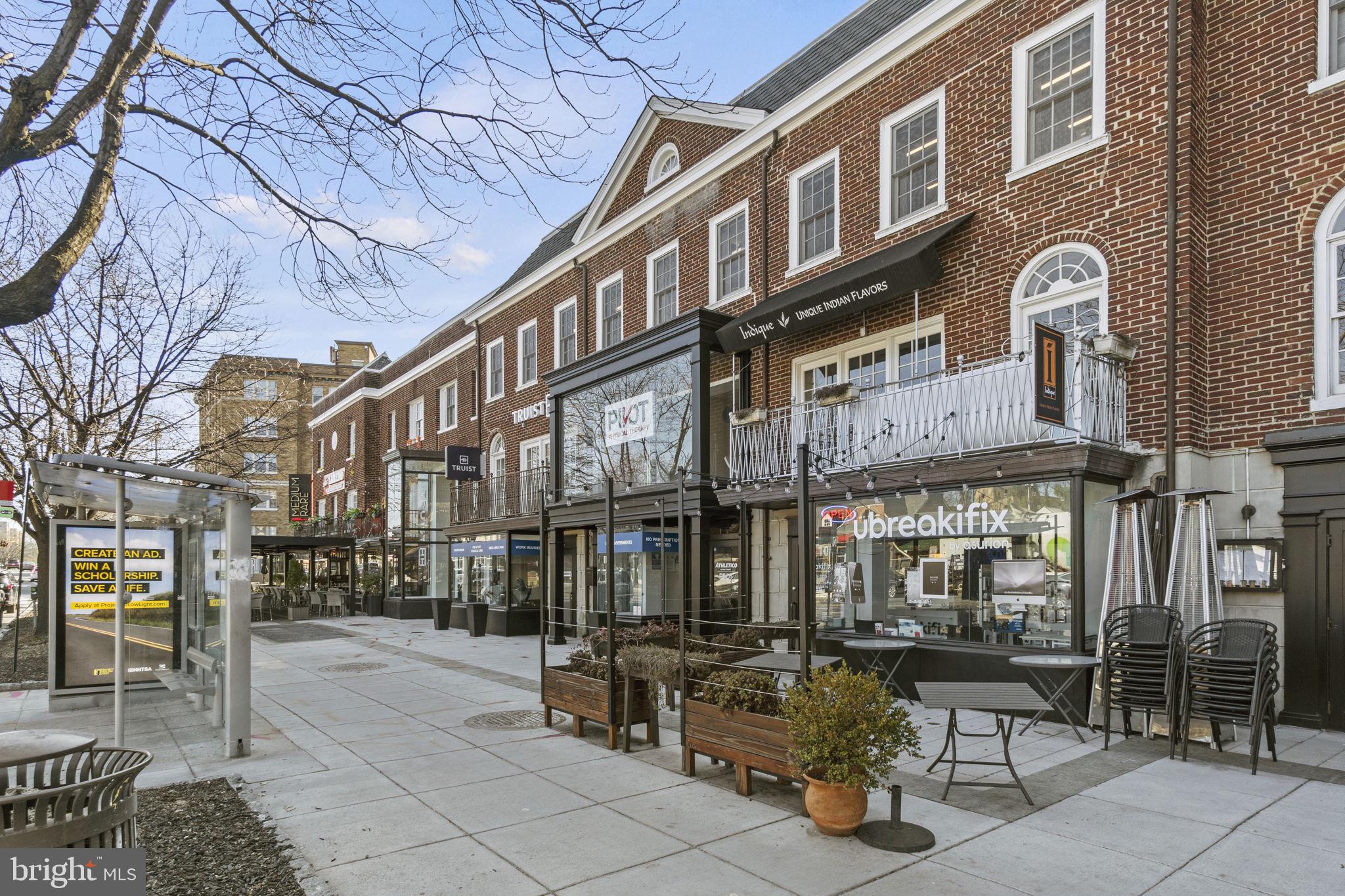 2737 Devonshire Place Northwest, Unit 222 Washington, DC 20008 - Photo 27 of 29 Yes! Organic + Streets Market.