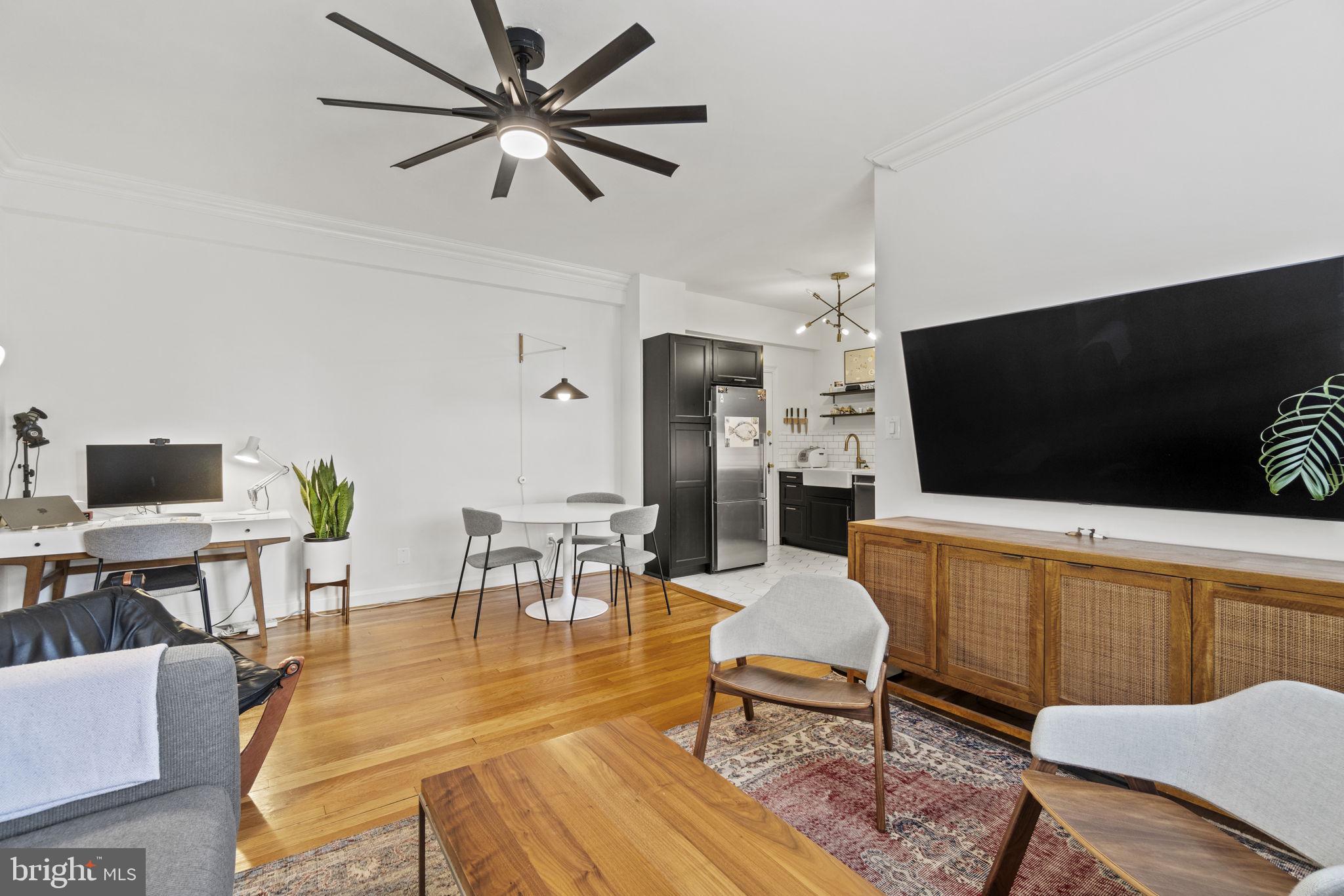 2737 Devonshire Place Northwest, Unit 222 Washington, DC 20008 - Photo 6 of 29 Modern light fixtures + ceiling fans.