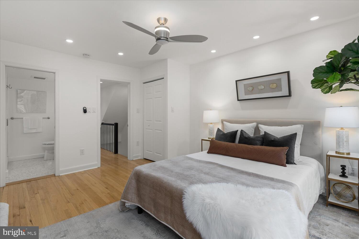 2515 Q Street Northwest Washington, DC 20007 - Photo 9 of 20 Primary Bedroom