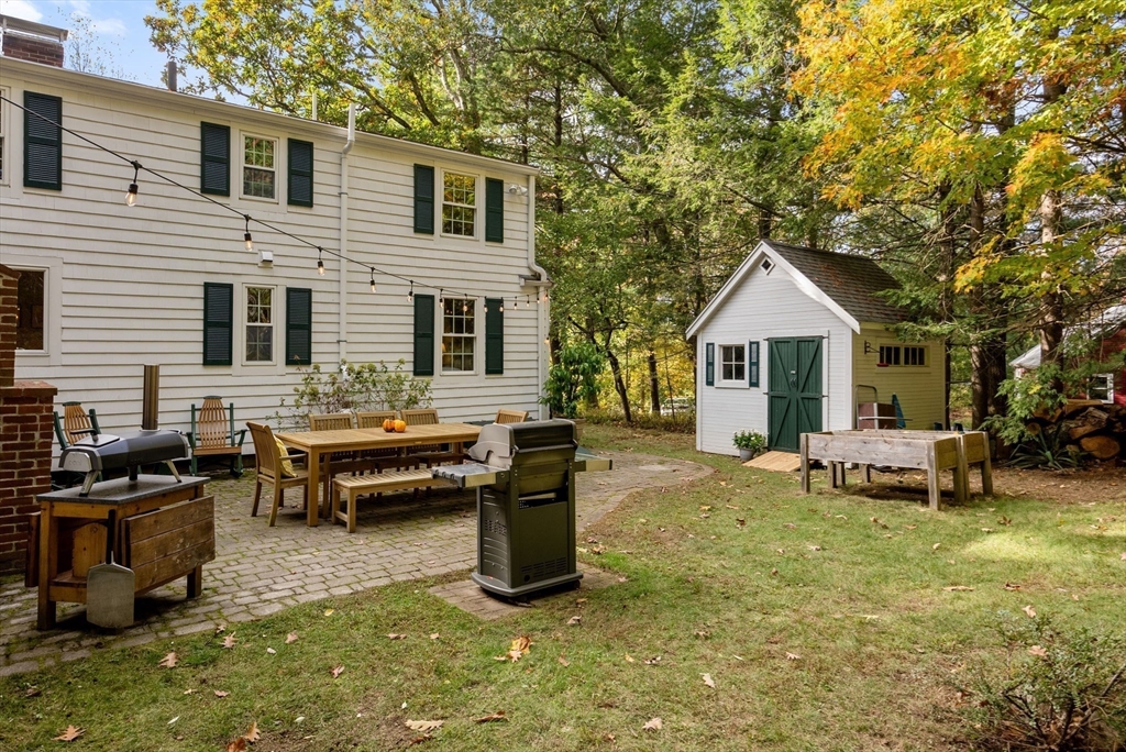 140 Walpole Street Dover, MA 02030 - Photo 25 of 31