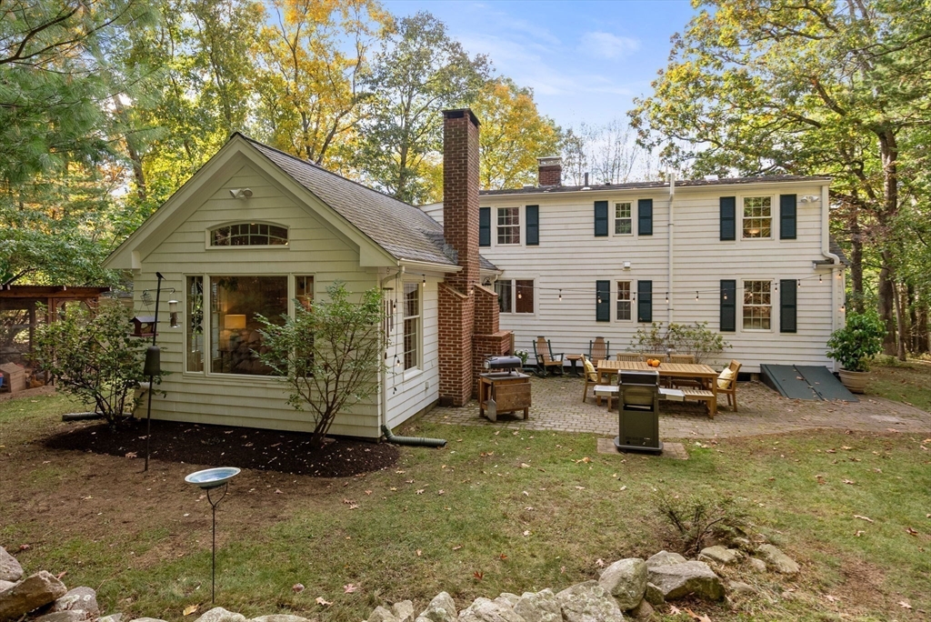 140 Walpole Street Dover, MA 02030 - Photo 26 of 31