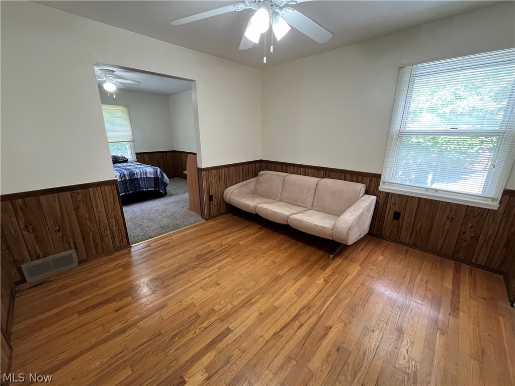 274 Dorchester Road Akron, OH 44313 - Photo 13 of 21