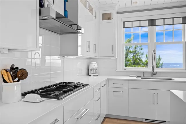 $6,950,000 | 1210 Grace Cove Road, Block Island, RI 02807