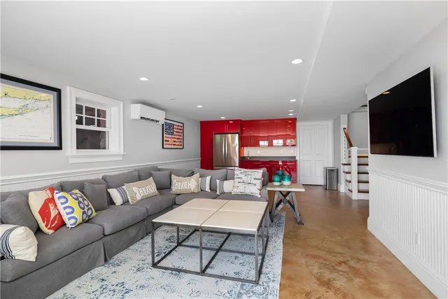 $6,950,000 | 1210 Grace Cove Road, Block Island, RI 02807