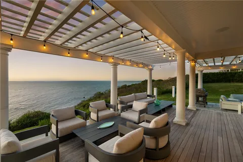 $6,950,000 | 1210 Grace Cove Road, Block Island, RI 02807
