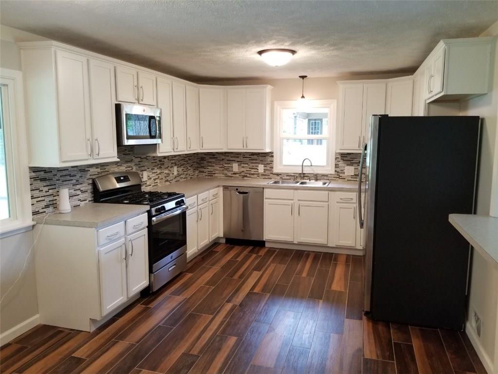2116 Woodcrest Road Indianapolis, IN 46227 - Photo 8 of 25 Gallery Image 8