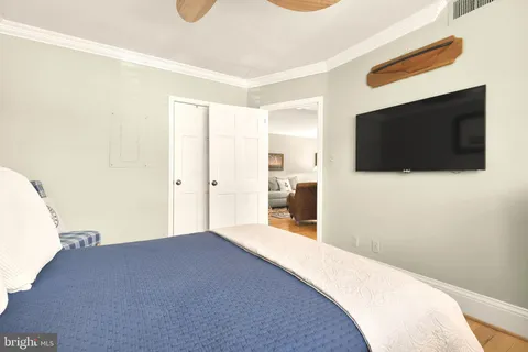 $440,000 | 1115 North Pitt Street, Unit 2B, Alexandria, VA 22314