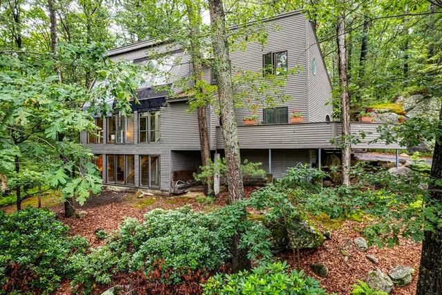 $525,000 | 26 Fowler Street, Upton, MA 01568