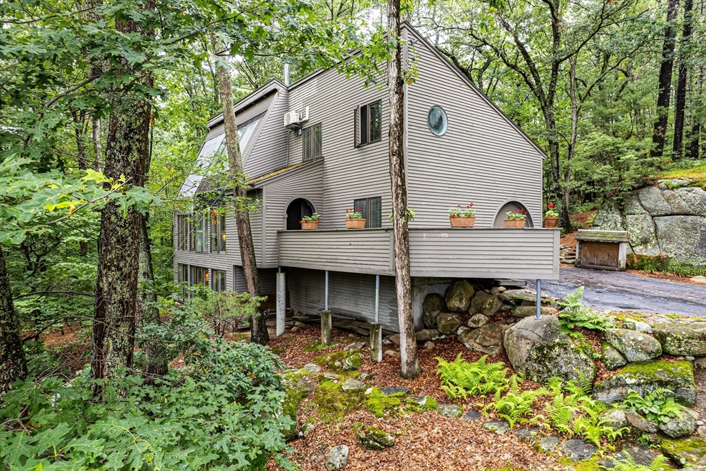 26 Fowler Street Upton, MA 01568 - Photo 2 of 30