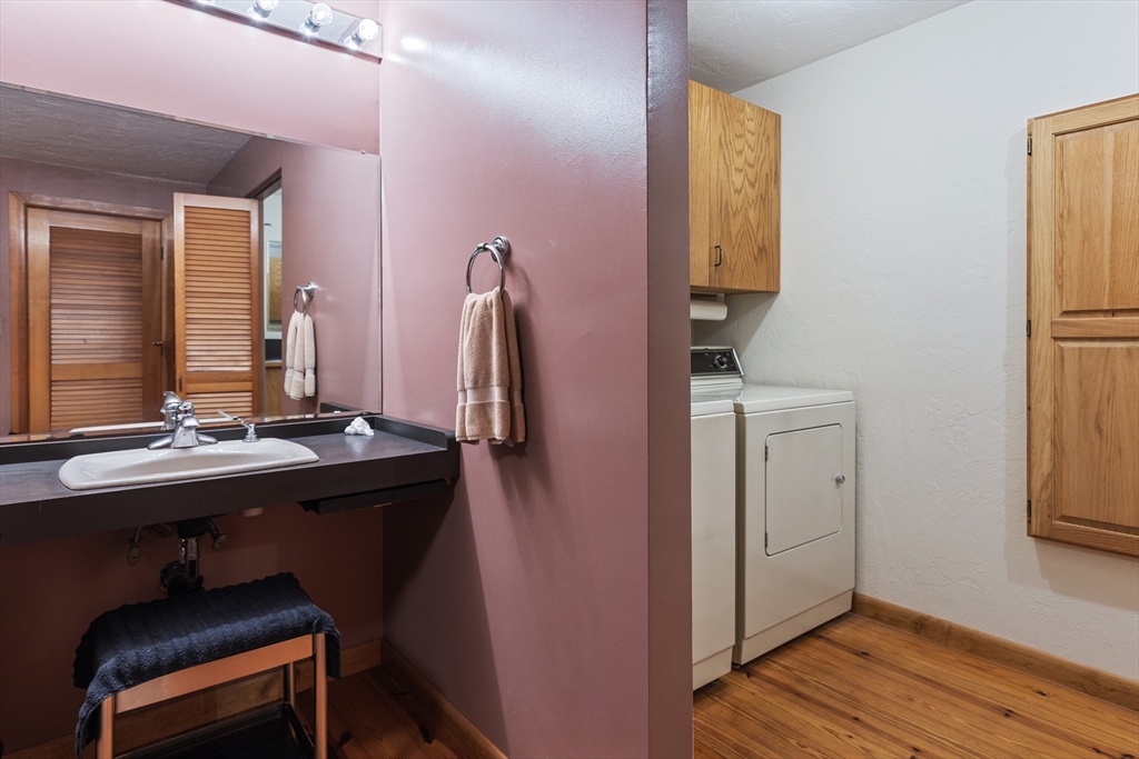 26 Fowler Street Upton, MA 01568 - Photo 27 of 30