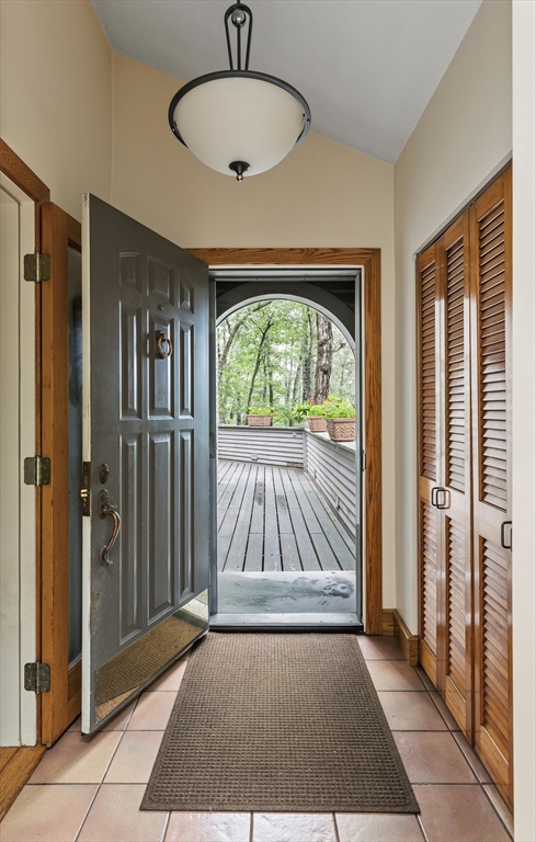 26 Fowler Street Upton, MA 01568 - Photo 5 of 30