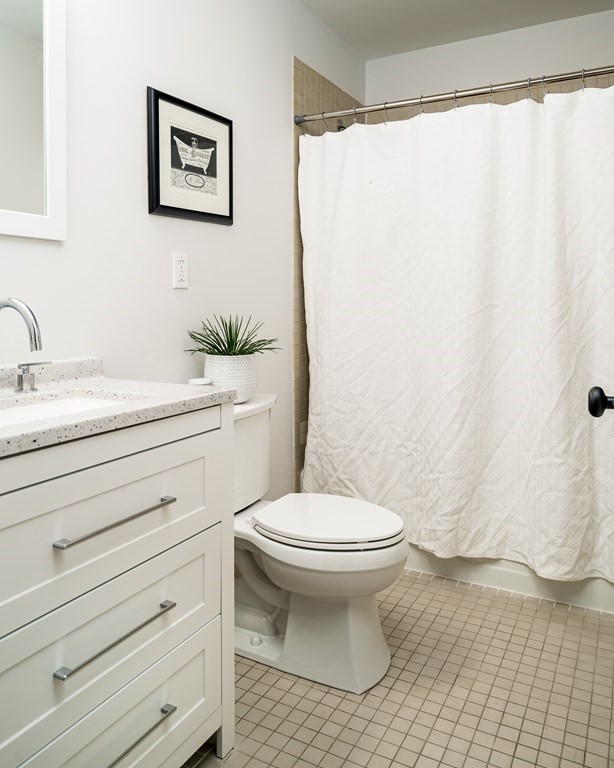 196 Chestnut Avenue, Unit C Boston, MA 02130 - Photo 21 of 35