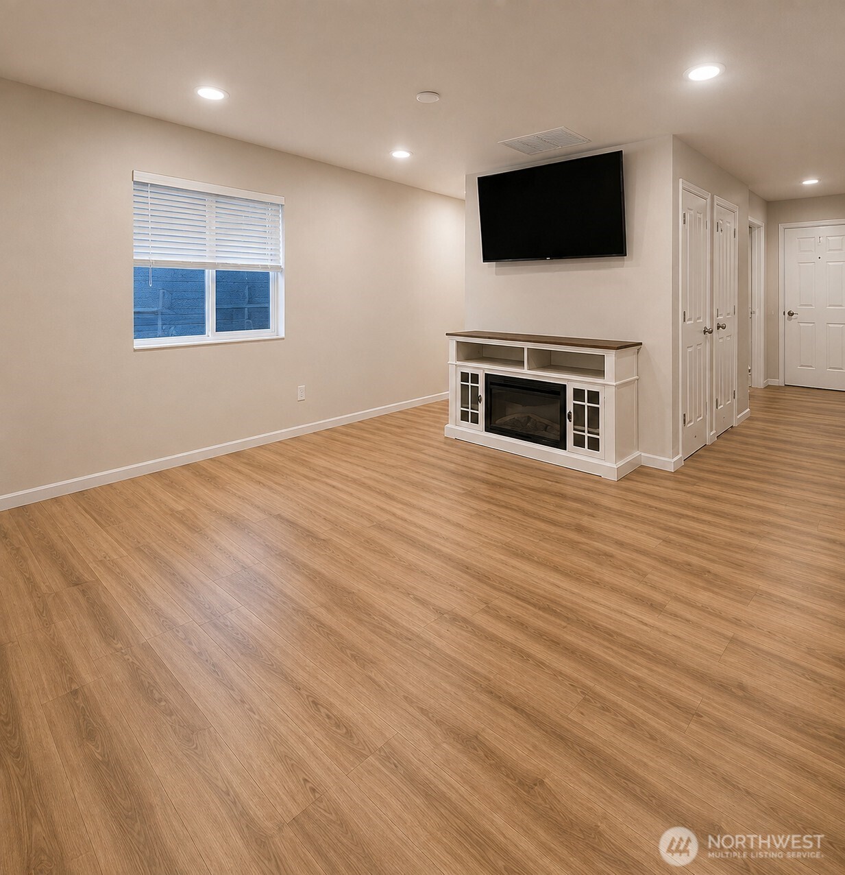481 Northeast Ridge Point Boulevard Belfair, WA 98528 - Photo 14 of 28 Gallery Image 14