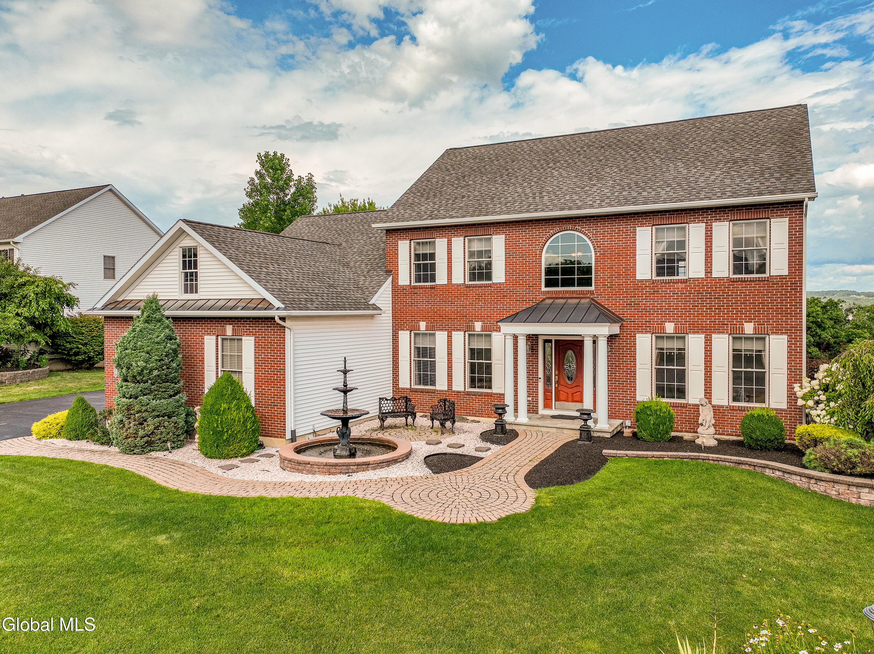 14 Ridgefield Way Watervliet, NY 12189 - Photo 2 of 65 120-14-Ridgefield-Way-Watervliet-NY-1218