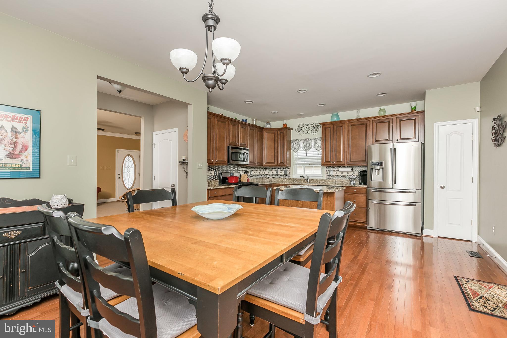 303 Riverside Drive Baltimore, MD 21221 - Photo 11 of 29 Kitchen
