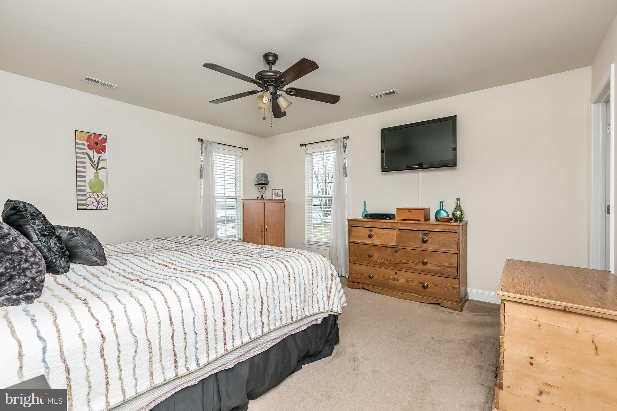 303 Riverside Drive Baltimore, MD 21221 - Photo 14 of 29 Bedroom (Master)